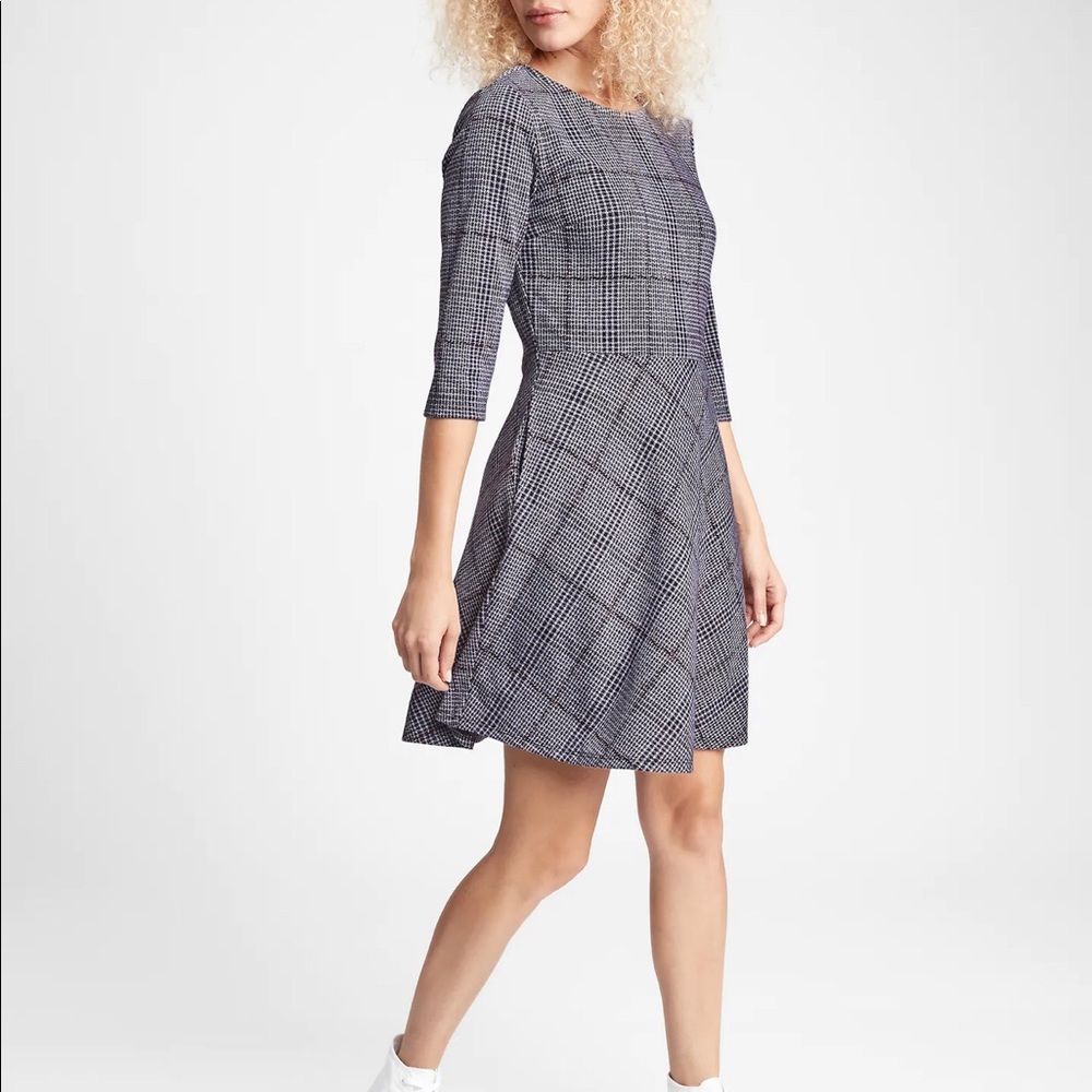 NWT GAP Medium Ponte Flare Dress